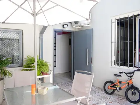 Depto Tipo Casa en Venta de 4 ambientes