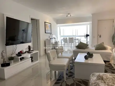 Hermoso departamento de 3 dormitorios con amplios espacios