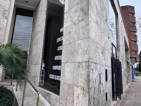 Local en Venta en La Plata, USD 180.000