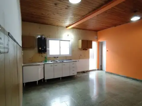 Depto Tipo Casa en Venta en Rosario, USD 37.000