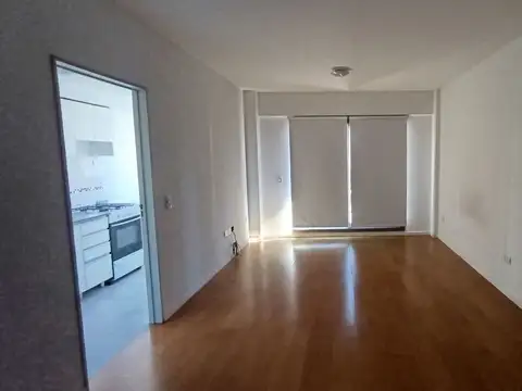 Departamento monoambiente alquiler impecable con balcon  Parque Chacabuco