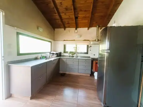 Casa 4 ambientes con 1 baño