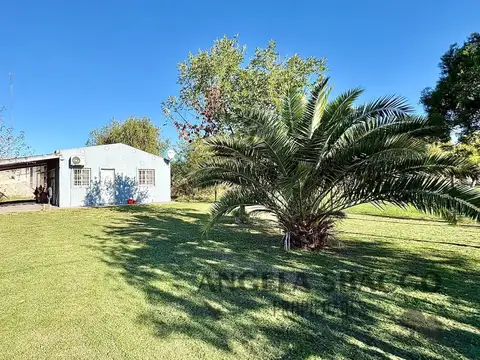 CASA EN PARADA ROBLES CENTRO.