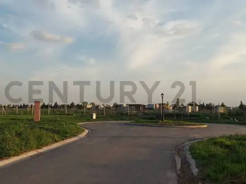 Terreno en Venta en San Simon, USD 36.000