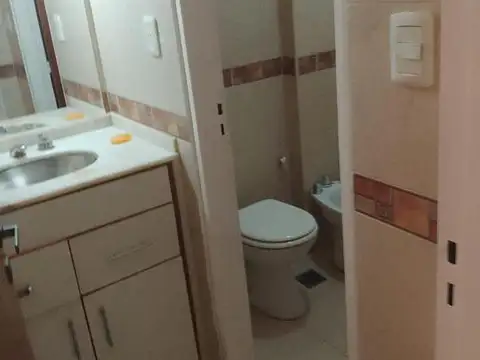 Departamento 5 ambientes con 1 baño