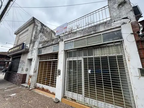 Local en Venta en Haedo, USD 320.000