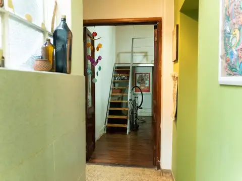 PH 3 AMBIENTES -MUY BUEN  ESTADO-1º PISO POR ESCALERA