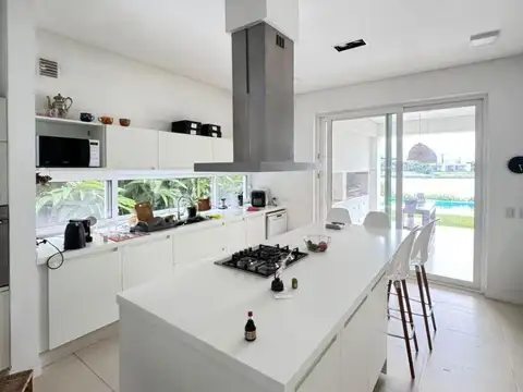 Casa en Alquiler al Noreste