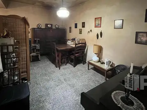Caseros  Al 200