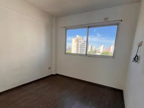 Departamento dos ambientes, excelente ubicación. Maspero al 100. Remedios de Escalada.