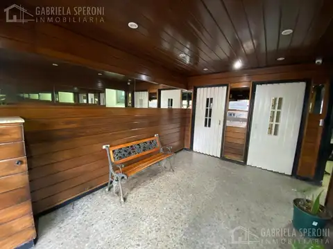 Oficina en Alquiler en Adrogue, $ 300.000