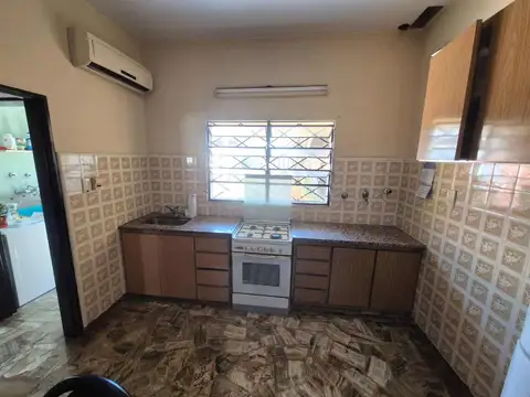 VENTA CASA TRES AMBIENTES TABLADA C/FDO Y TERRAZA