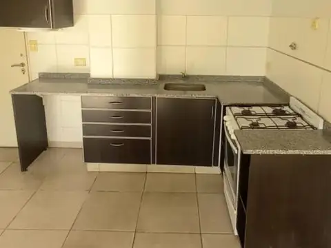 Departamento en Alquiler en San Antonio de Padua, $ 590.000