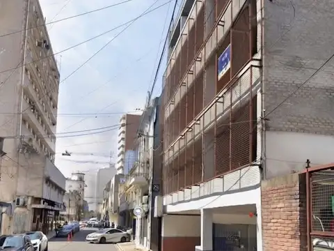 Cochera a la venta en zona Céntrica.