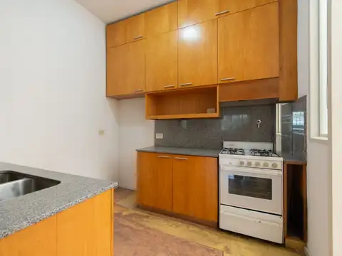 Depto Tipo Casa en Venta 69 años