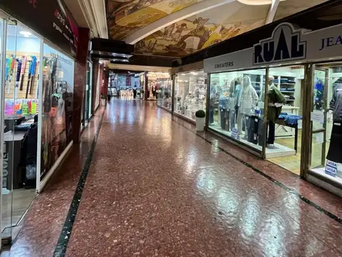 Local en Venta en Flores, USD 40.000