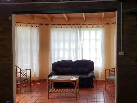 Casa en venta - 1 Dormitorio 1 Baño - Cocheras - 300Mts2 - Fincas de Escobar
