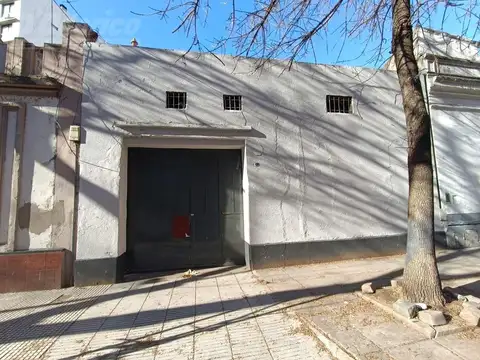 Valentín Virasoro al 700