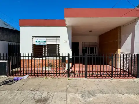 Casa PH en Alquiler en Merlo