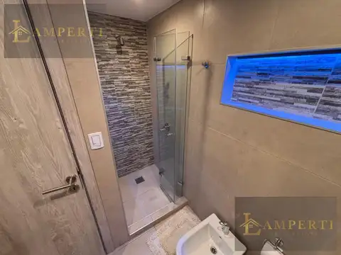 Departamento 5 ambientes con 2 baños