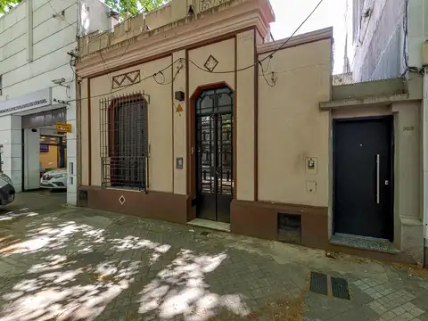 Casa al frente