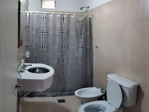 AVENIDA PRINGLES , Piso 1