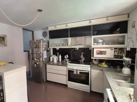 Venta tríplex 4 Ambientes Ramos Mejia