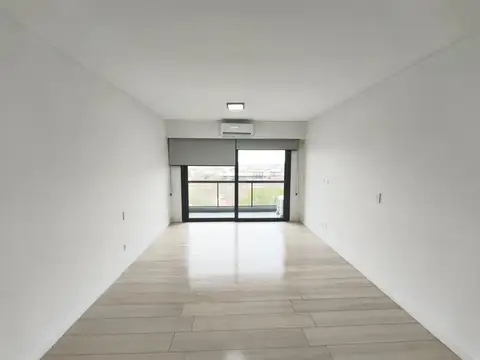 Departamento en Alquiler en Remedios de Escalada, $ 750.000