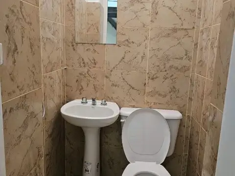 Local en Alquiler en Centro, $ 2.000.000