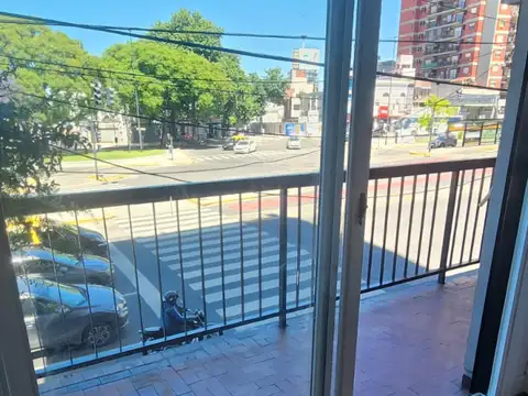 Avenida Cabildo 4800, Piso 1