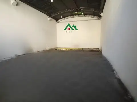 Local comercial en venta en  con galpón, departamento y oficina en barrio General Paz
