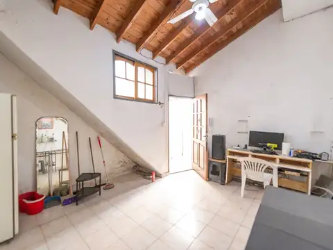 Depto Tipo Casa en Venta de 2 ambientes