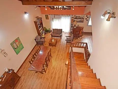 Venta casa residencial y comercial pileta Almagro