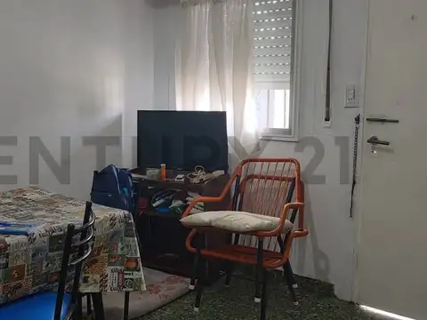Godoy Cruz 1500, Piso 0