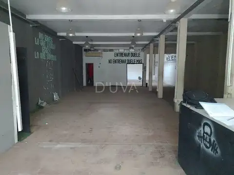 Local en Venta 25 años