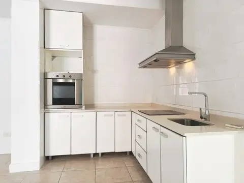 EXCELENTE DEPARTAMENTO 2AMB.C/COCHERA Y BAULERA 