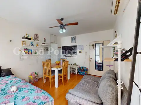 Venta Departamento 2 Ambientes con Balcón La Boca Orientac Noreste Muy Luminoso