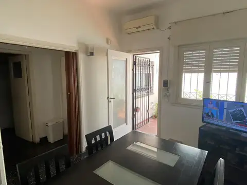 Depto Tipo Casa en Venta 60 años