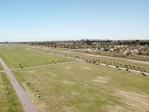 Venta Terreno Vida Lagoon Funes Excelente ubicacion