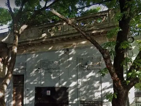 Dr E. Finochieto 2000 Pque Patricios Lote USAM u$130.000