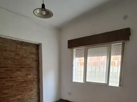 Casa en Venta en Capitan Bermudez, USD 58.000