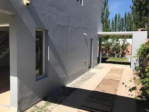 Depto Tipo Casa en Venta de 2 dormitorios