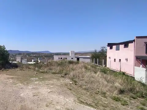 Lote a la venta en Carlos Paz. (L130)