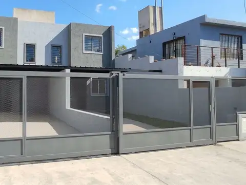VENTA DUPLEX 2dor BARRIO LOS NARANJOS