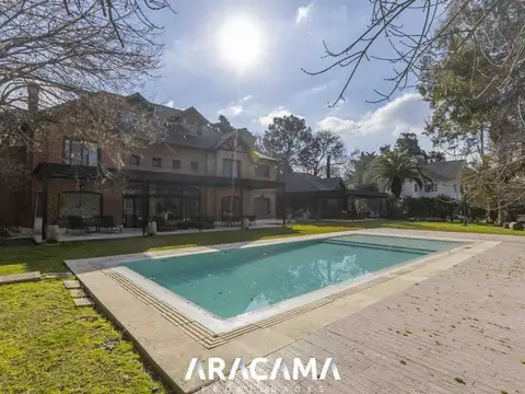 Casa en Venta en Countries y Barrios Cerrados en Esteban Echeverria, Partido de Esteban Echeverría