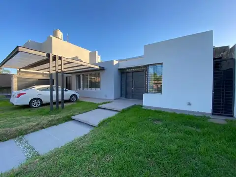 Casa en Venta en Cantegril, USD 260.000
