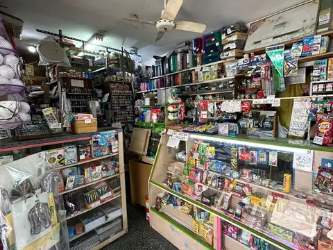 GENERAL URQUIZA   al 400