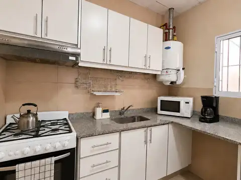 VENTA CASA 3 AMBIENTES EN CONDOMINIO VILLA DE MAYO