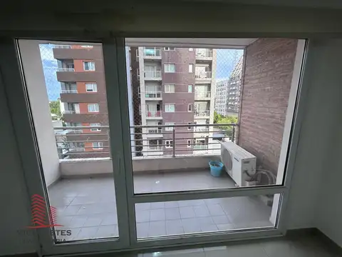 Departamento en Alquiler de 4 ambientes