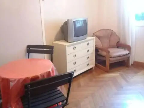 Tucuman 300, Piso 5